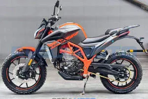 Дорожный мотоцикл