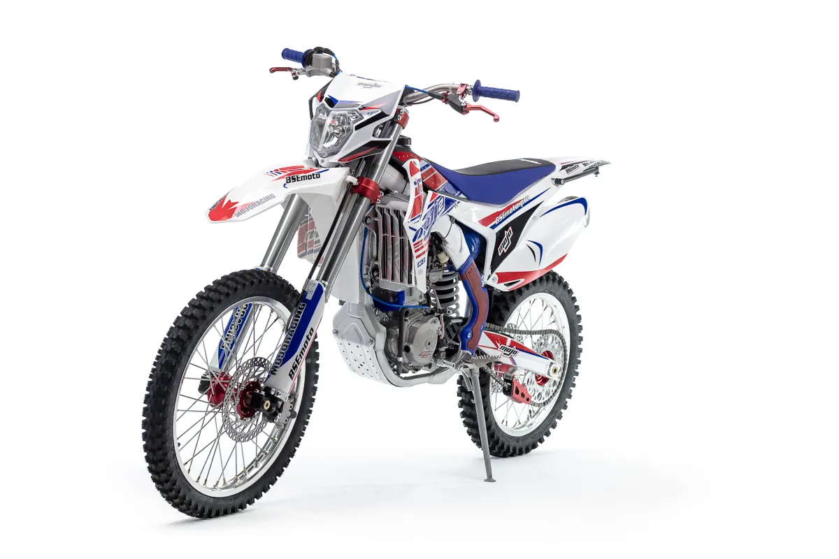 Кроссовый мотоцикл BSE M2 250e Classic tricolor