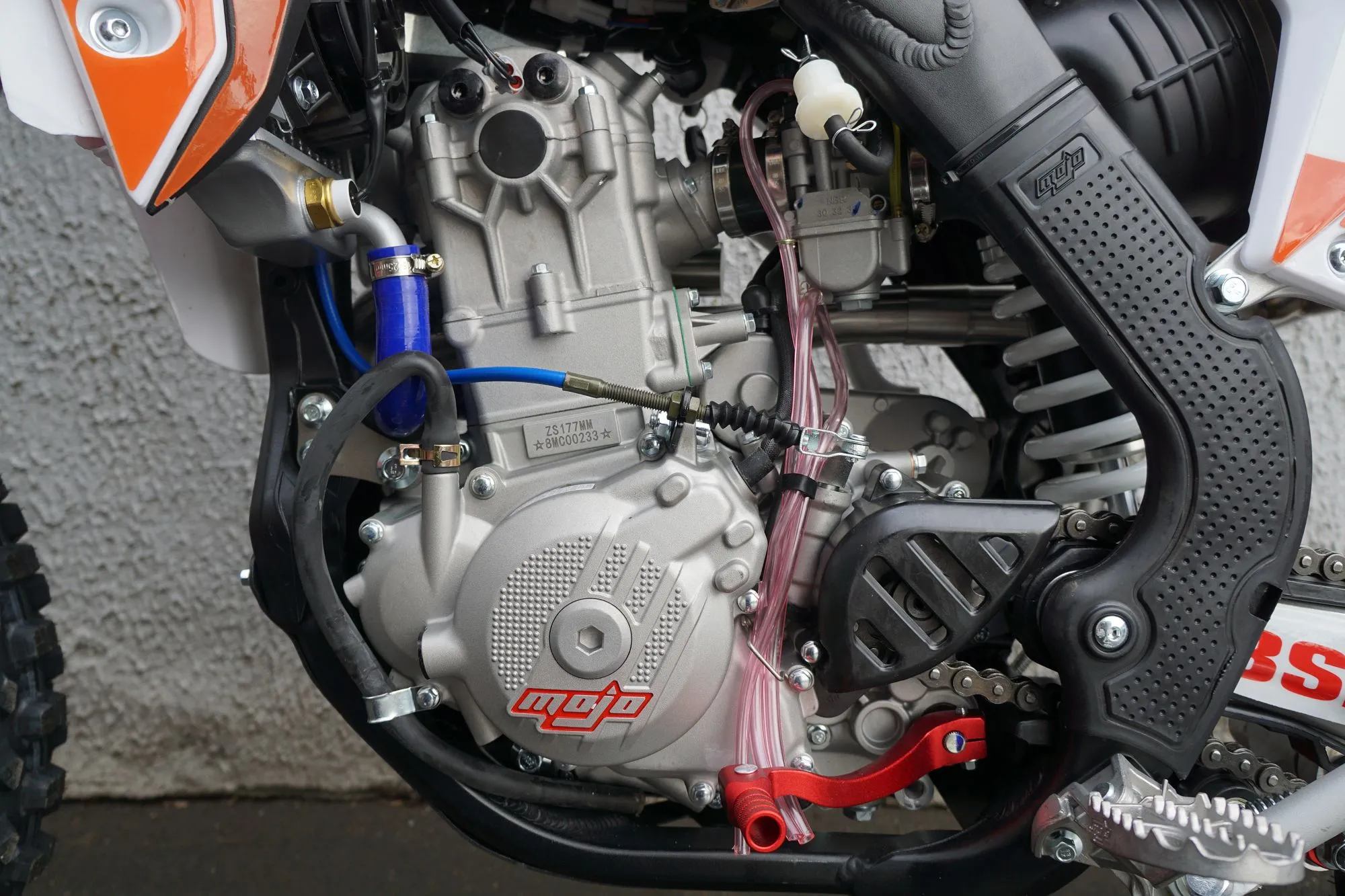 Кроссовый мотоцикл BSE RTC-300R Fanta 21/18 (2)