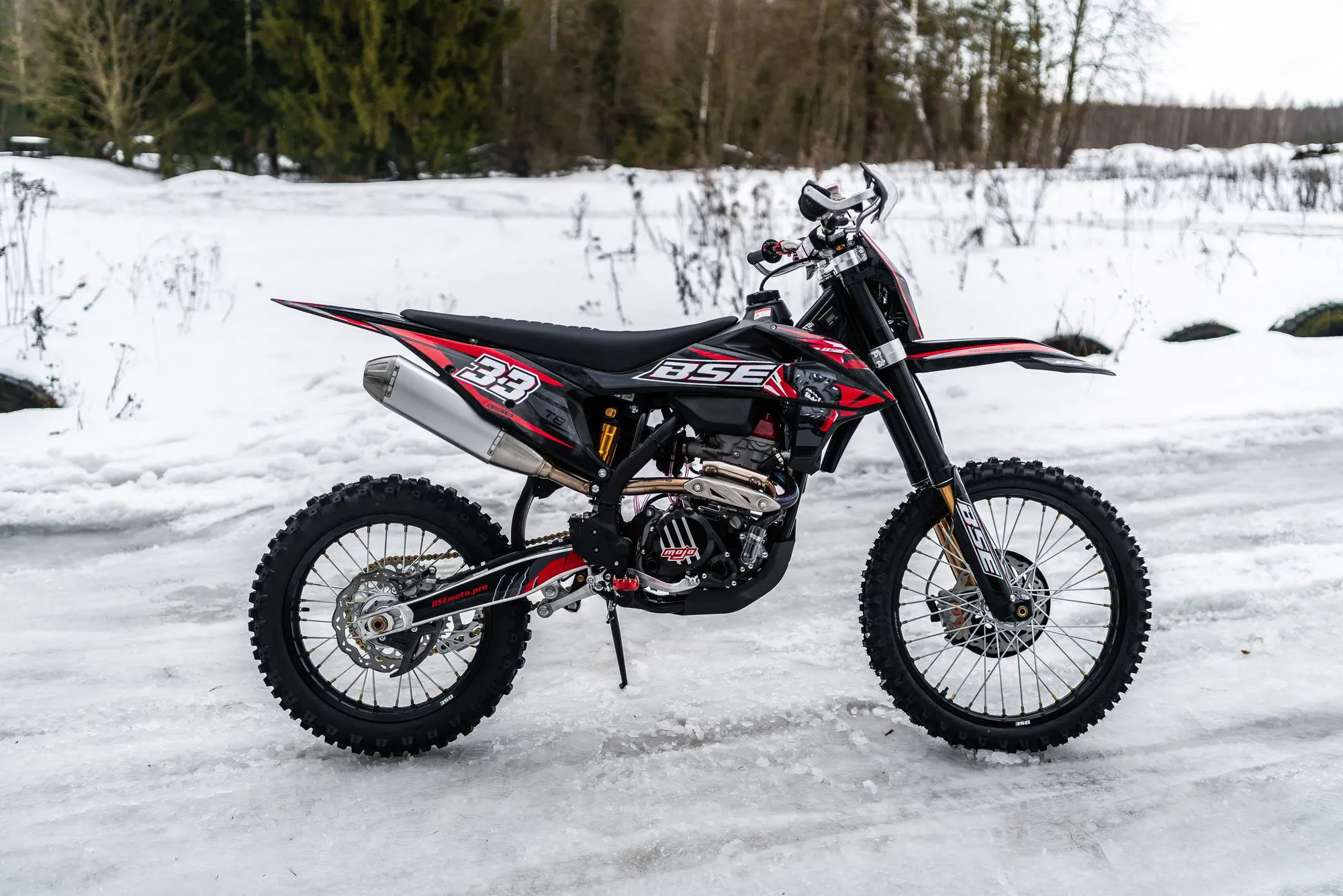 Мотоцикл BSE T8 Red Bear