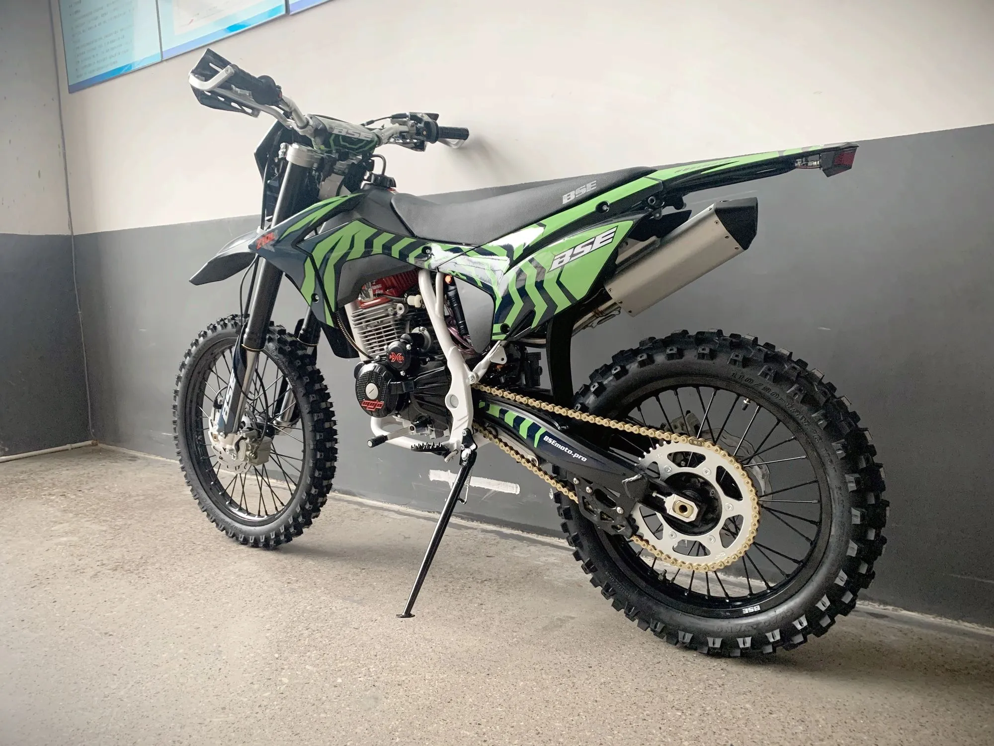 Мотоцикл BSE Z10L Green Shake