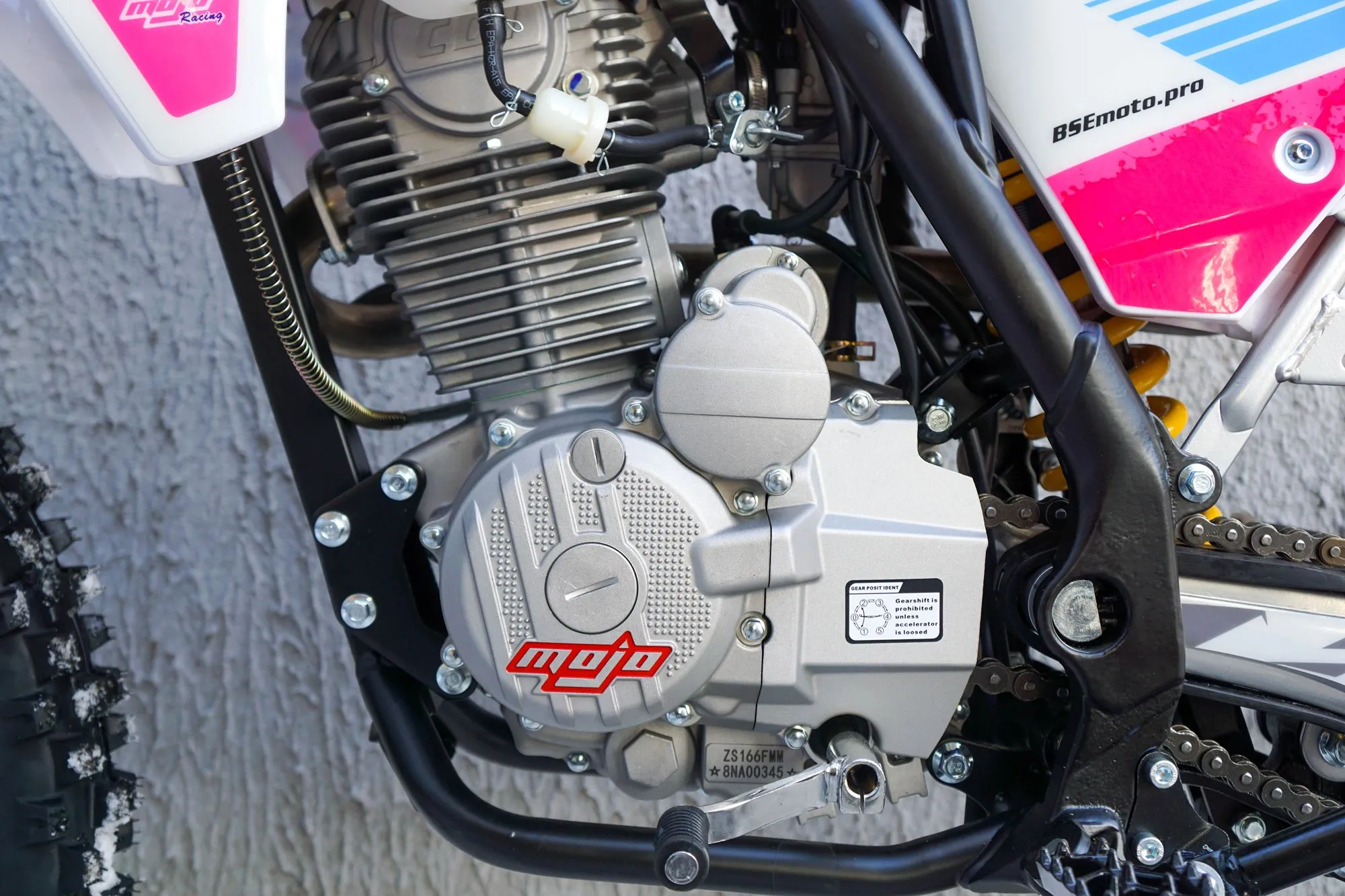 Мотоцикл BSE Z2 21/18 Roqvi Pink