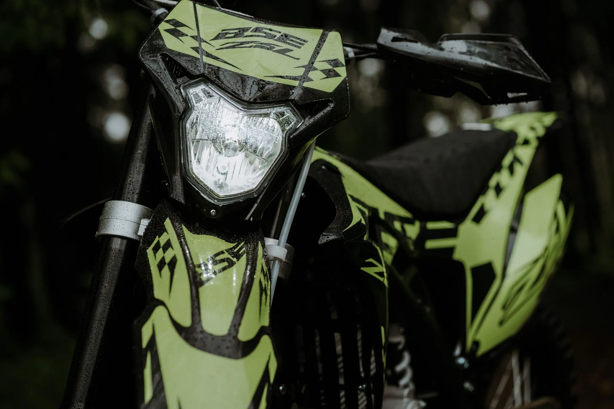 Мотоцикл BSE Z5 L Yellow Black