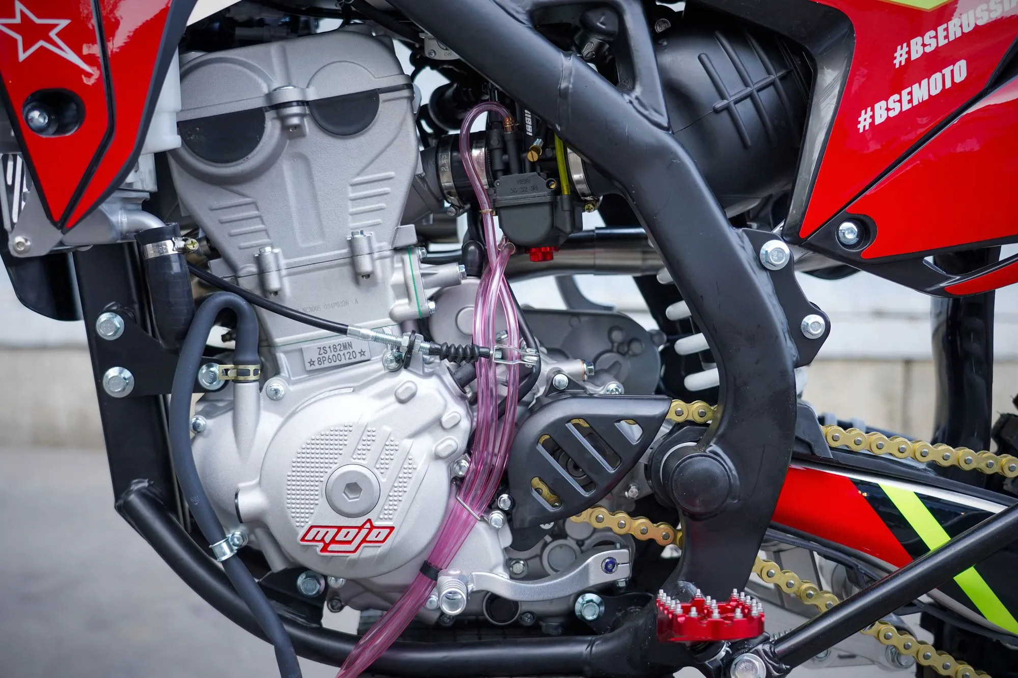 Мотоцикл BSE Z8 Rapid Red