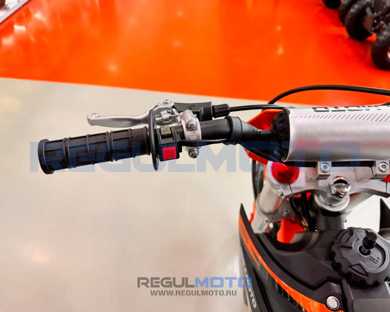 Питбайк Regulmoto SPITFIRE PRO 19/16 140cc