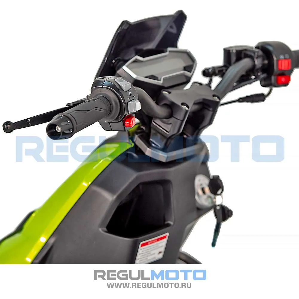 Макси-скутер Regulmoto BWX (LJ-3)