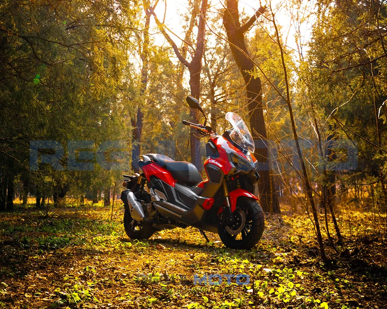Макси-скутер Regulmoto XDV PRO 300CC (LJ300T-18) EFI
