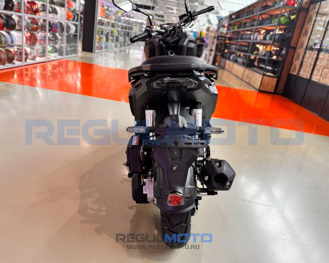 Макси-скутер Regulmoto XDV TRAVELER (LJ-1)