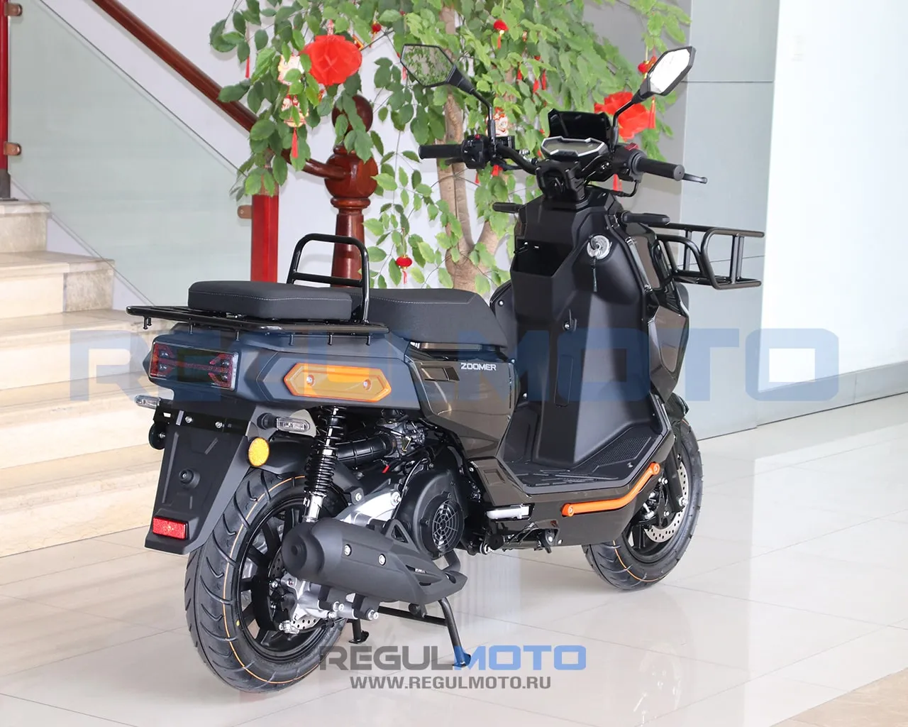 Скутер Regulmoto Zoomer