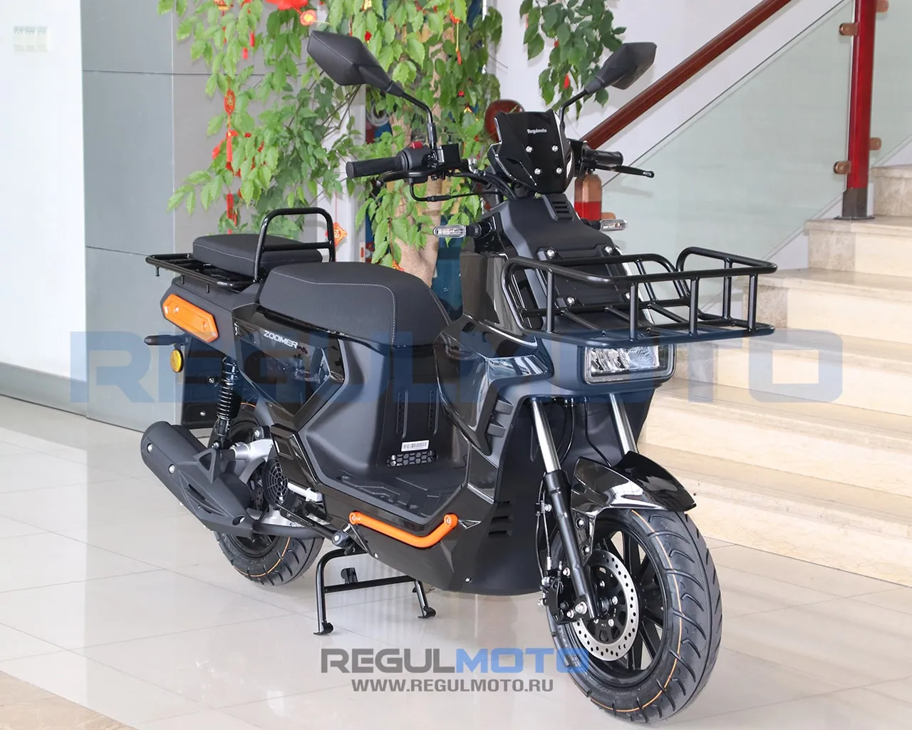 Скутер Regulmoto Zoomer